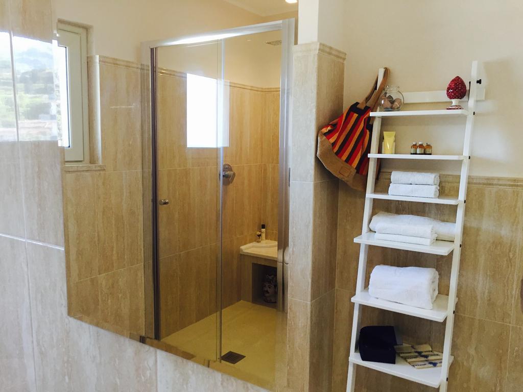Solarium Achilles Apartment จีอาร์ดีนี นักซอส ภายนอก รูปภาพ